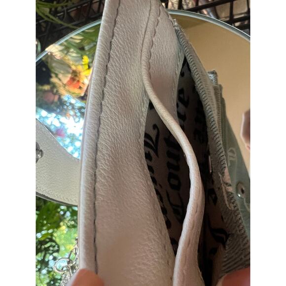 JUICY COUTURE Card 5-compartment Wallet with clasp - Picture 9 of 14